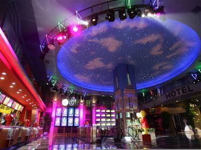 軟膜天花山東威海軟膜天花_軟膜天花山東威海軟膜天花供貨商_供應(yīng)軟膜天花山東威海軟膜天花廠家 軟拉膜設(shè)計(jì) 張拉膜吊頂國(guó)際一流_軟膜天花山東威海軟膜天花價(jià)格_青島德飾美軟膜拉蓬技術(shù)公司